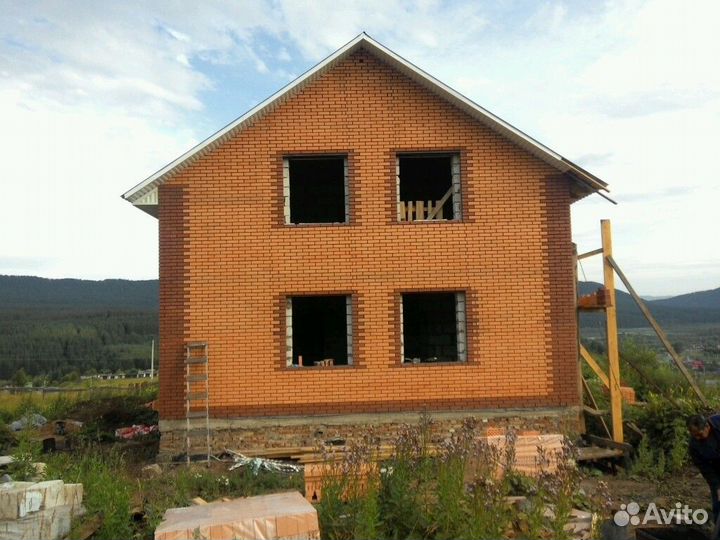 Строительная бригада таджиков с многолетним опытом