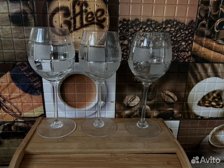 Хрустальные бокалы