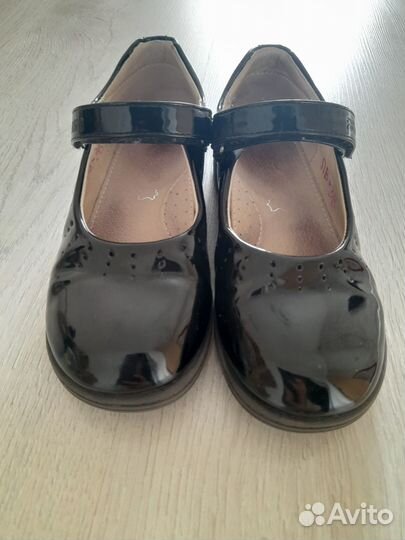 Туфли школьные