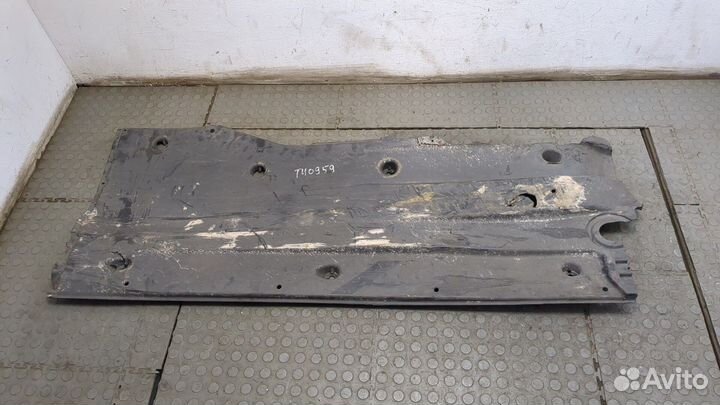 Защита днища, запаски, кпп, подвески Volkswagen Passat 8 2015, 2018