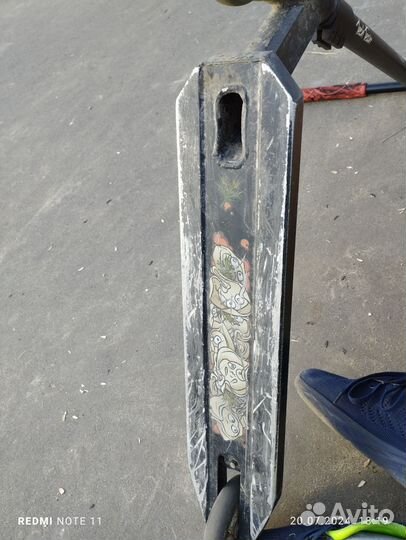 Трюковой самокат tech team Duker 404