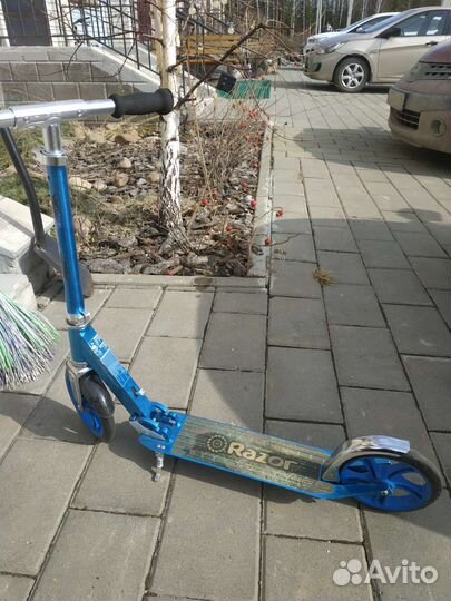 Самокат Razor A5 Lux