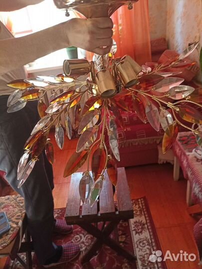 Люстра 6 рожков