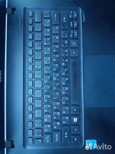 Ноутбук Acer Aspire V3-371