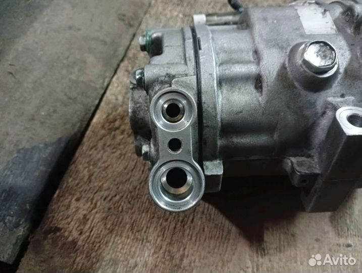 Компрессор кондиционера opel