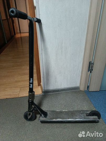 Трюковой самокат Tech Team Harpy