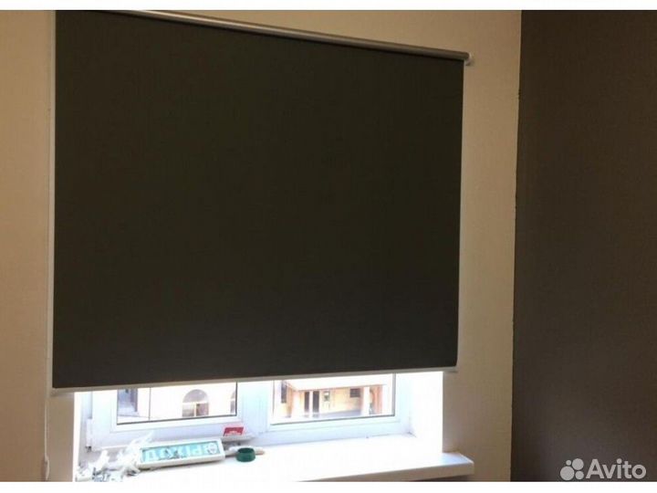 Рулонные кассетные шторы блекаут O683