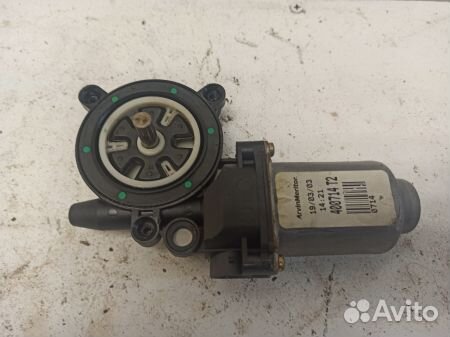 Моторчик переднего правого стеклоподъемника