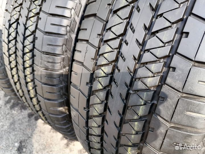 Bridgestone Dueler H/T 684III 275/60 R20