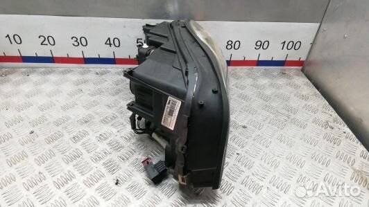 Фара левая volvo XC90 1 (8NT06MR01)