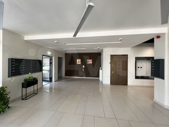 4-к. квартира, 91,3 м², 1/8 эт.