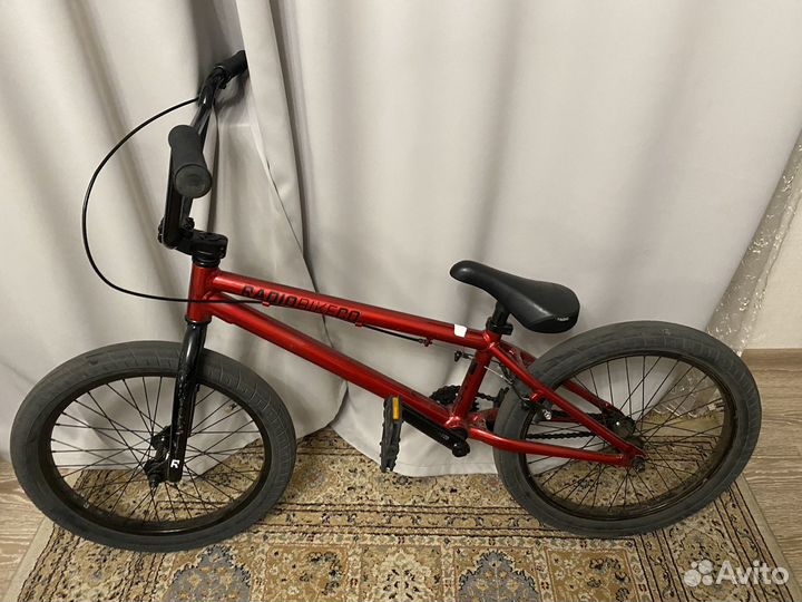 Трюковой велосипед BMX