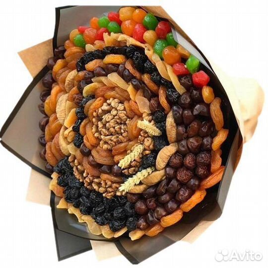 Букет из сухофруктов