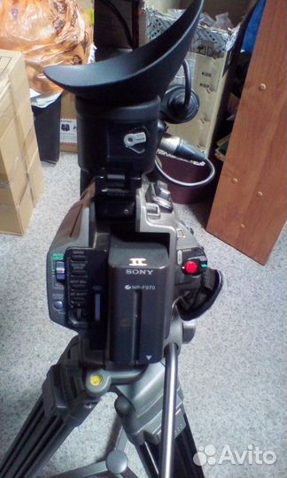 Профессиональная видеокамера sony PD170P