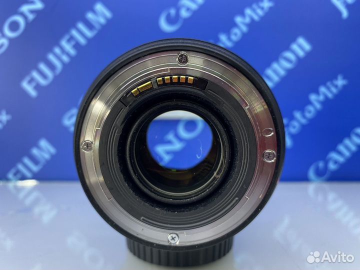 Canon EF 24-70mm f/2.8 L II USM (sn:2569)