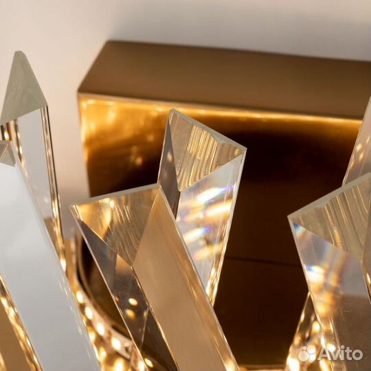 Настенный светодиодный светильник Divinare Corona