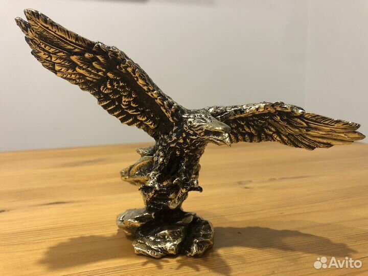 Статуэтка. Фигурка. Орел. Бронза