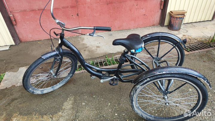 Трехколесный велосипед для взрослых