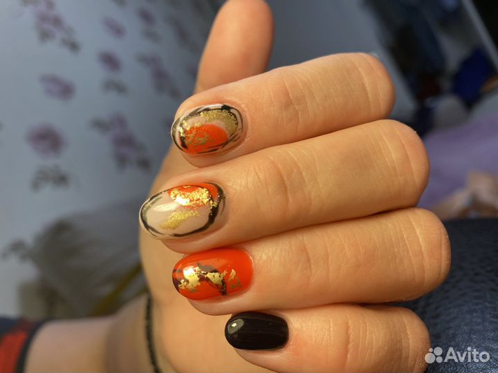 Маникюр с покрытием гель-лаком