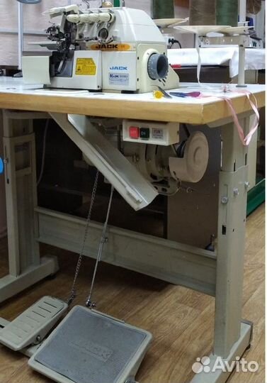 Оверлок промышленный jack 4 ниточный