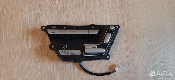 Блок управления сидением Mercedes S-Class W221