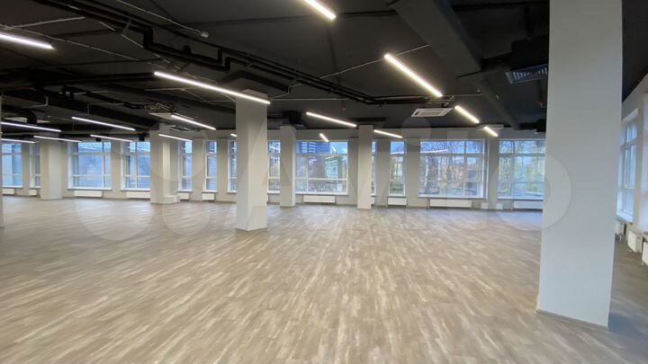 Аренда офиса 590 кв.метров в бц «Тесла», 3 этаж