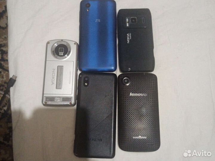 Samsung B3210