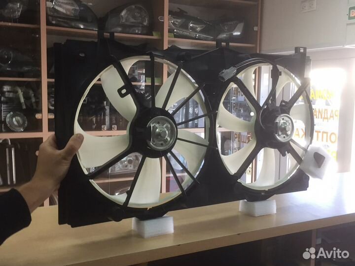 Вентилятор охлаждения радиатора Тойота Камри