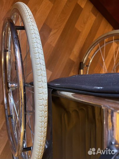 Коляска инвалидная