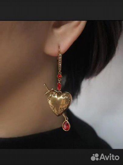 Серьги Alexander McQueen