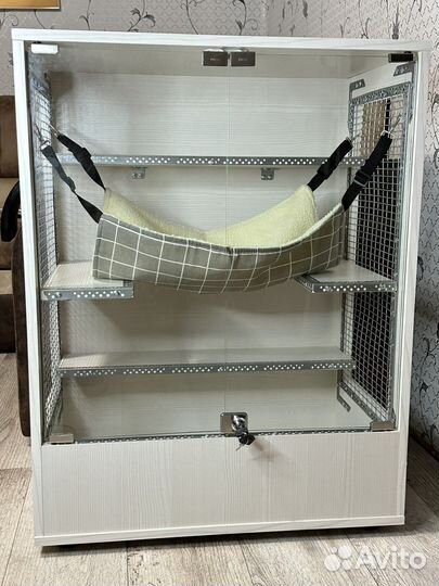 Новая витрина (клетка) для шиншиллы