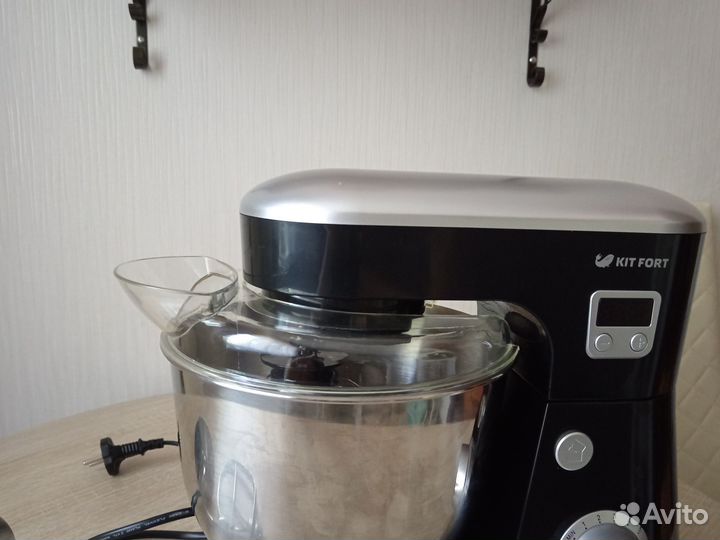 Миксер планетарный