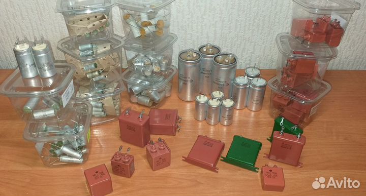 Конденсаторы новые СССР