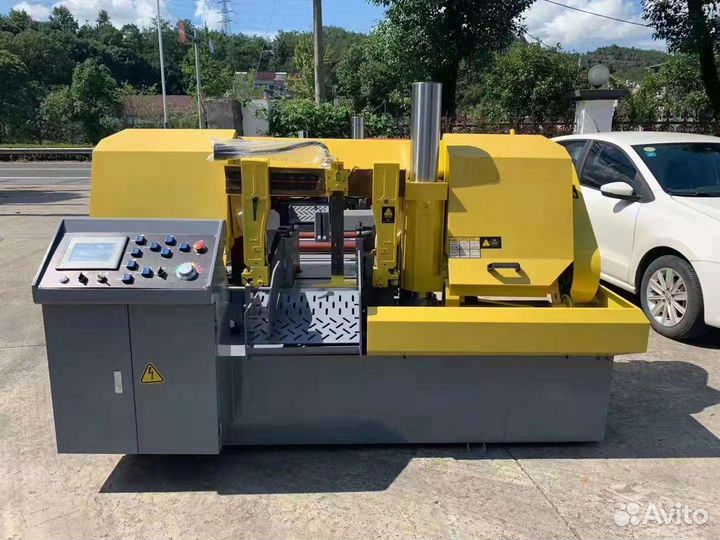 Ленточно пильный станок