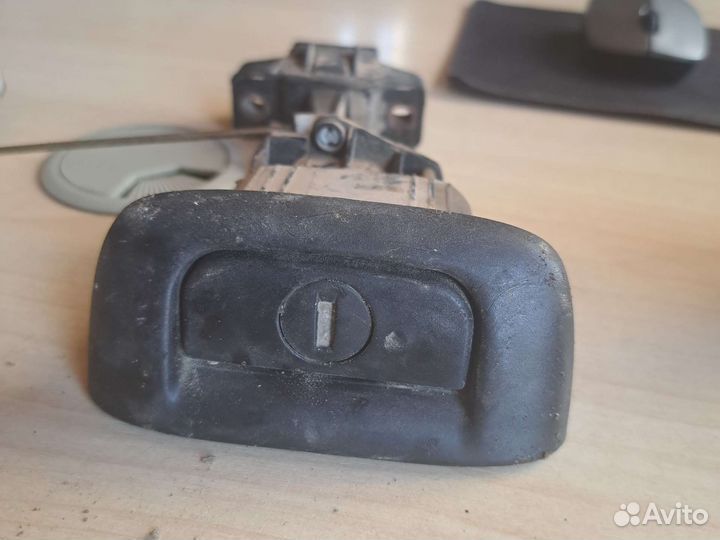 Замок крышка багажника Renault symbol Renault clio