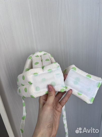 Противоударная шапка шлем с наколенниками