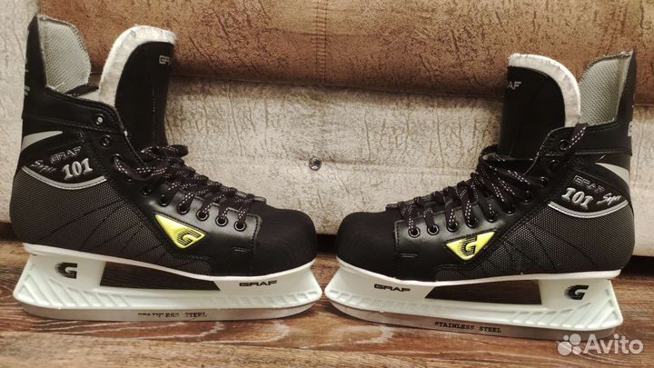 Коньки хоккейные Graf
