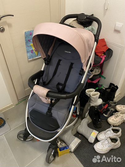 Прогулочная коляска