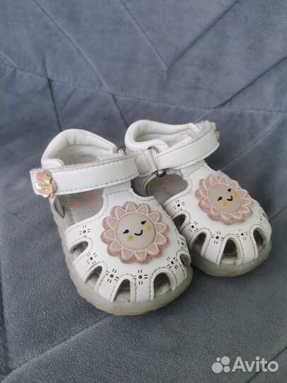 Босоножки для девочки 19