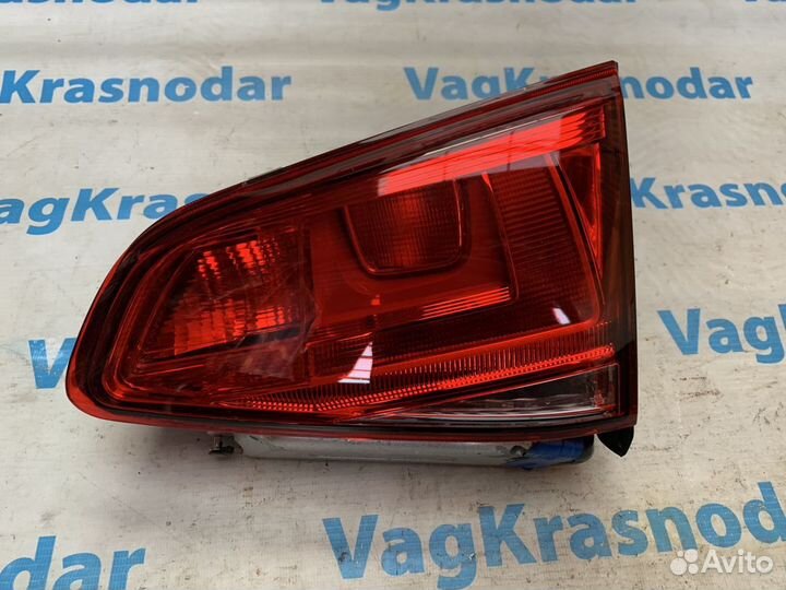 Фонарь задний внутренний правый Volkswagen Golf 7