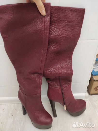 Демисезонные сапоги. новые натур.кожа