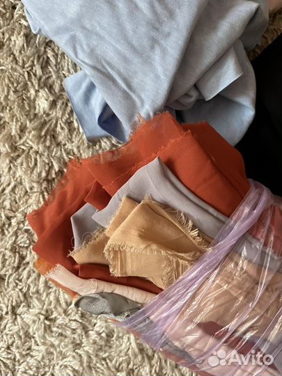 Отрезы ткани пакетом