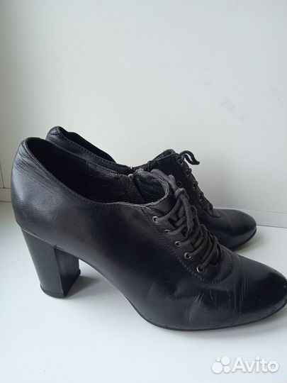 Обувь пакетом 37раз 3 пары