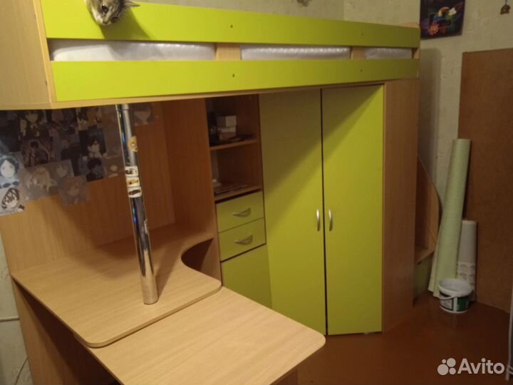 Уголок школьника бу