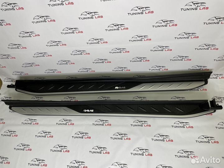 Rav4 XA50 2019+ Штатные Пороги Подножки M9HE7