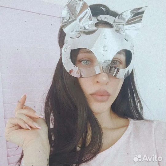 Маска кошки серебряная золотая зеркальная из кожи