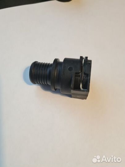 Фитинг брс мама пластиковый