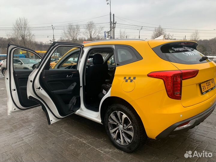 Водитель на новые автомобили комфорт +