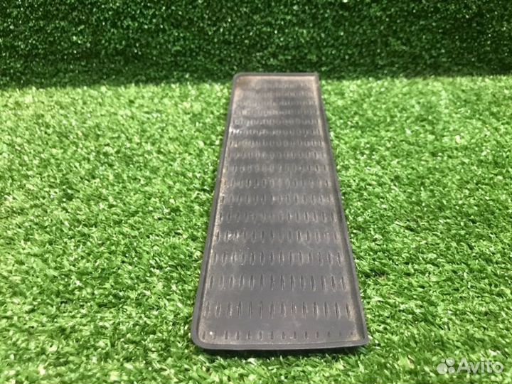 Коврик бардачка Bmw X3 F25 20DX N47N 2012