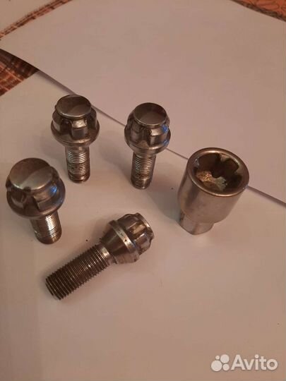 Секретки на ваз к дискам Литье